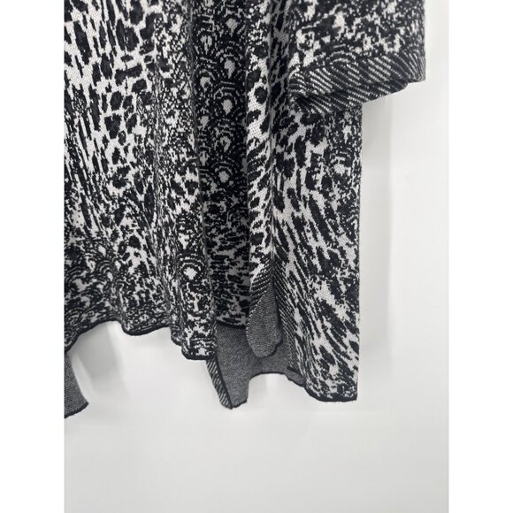 Chicos 3 Easywear Black  White Leopard Print Open Front Cardigan Sweater Size XL - Picture 4 of 5